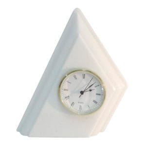 reloj triangulo simple blanco macael